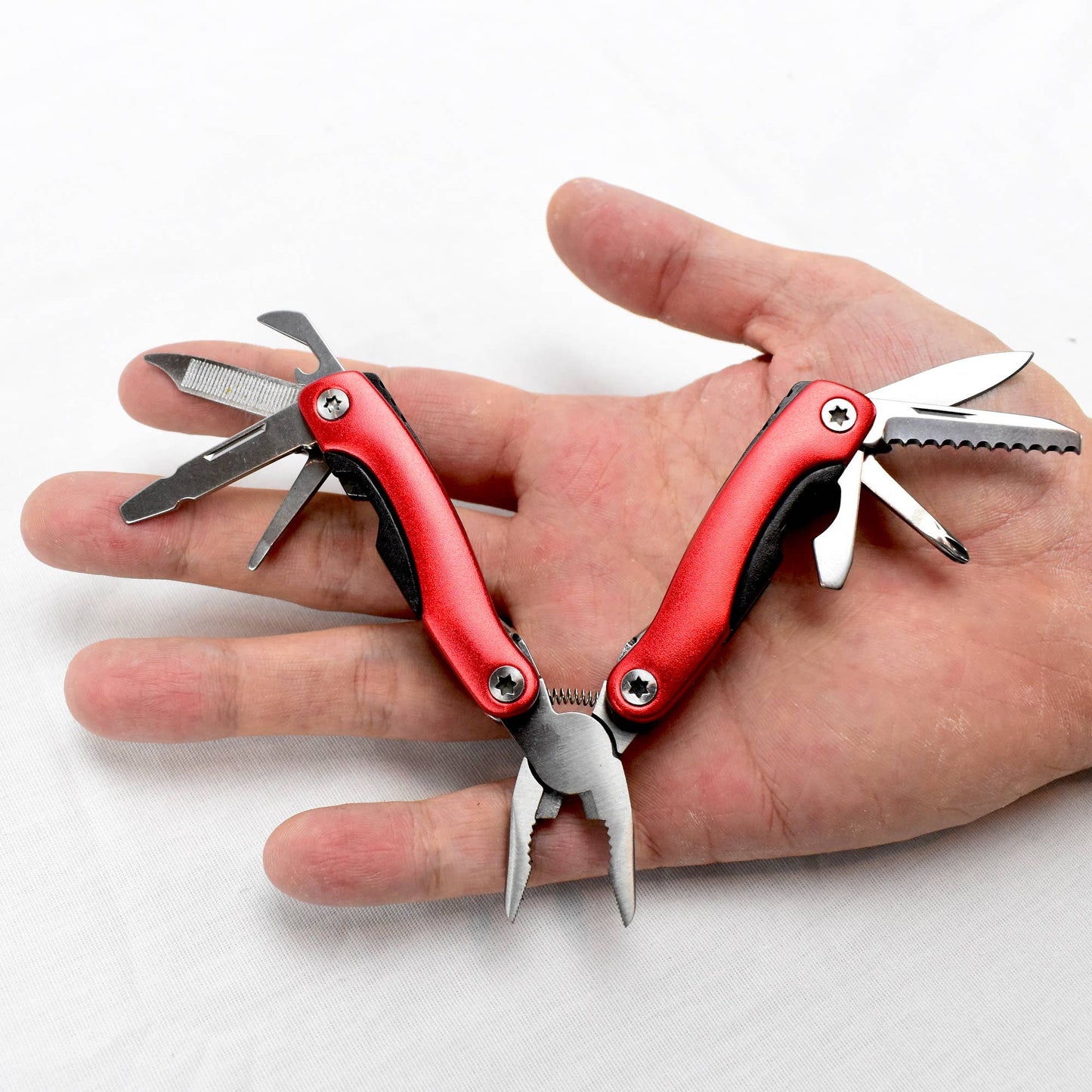 AceCamp - Red Multi-tool AceCamp -better made easy-eco-friendly-sustainable-gifting