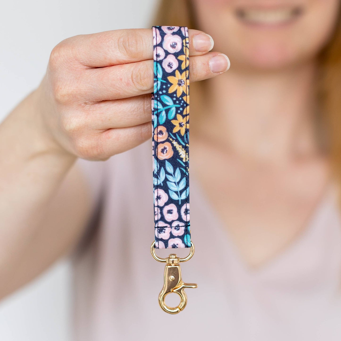 Elyse Breanne Design - Black Floral Wristlet Keychain Elyse Breanne Design -better made easy-eco-friendly-sustainable-gifting