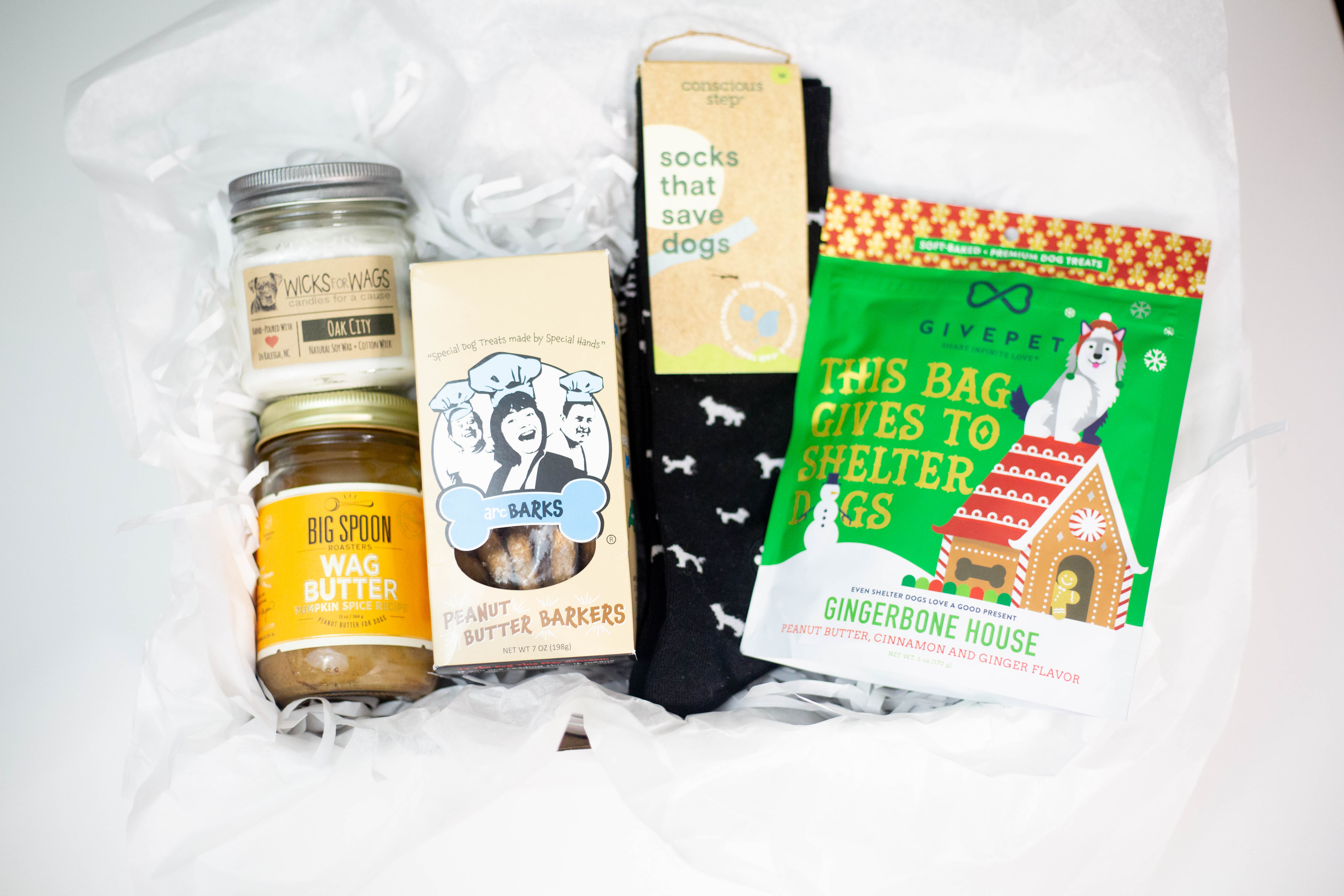 The Dog Lover's Snug Box - Bella's Box Luxury Gift Boxes for Dogs and their offers Owners