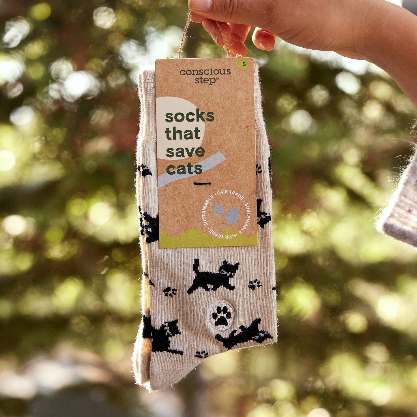 Conscious Step - Socks that Save Cats (Beige Cats)  Conscious Step   -better made easy-eco-friendly-sustainable-gifting